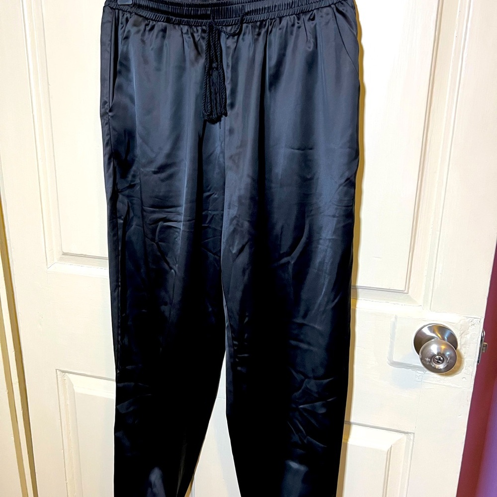 ALLEGRA K- Sleek Black Satin Pants